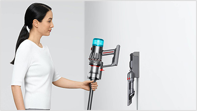 Cutaway of the hair dryer's intelligent heat control